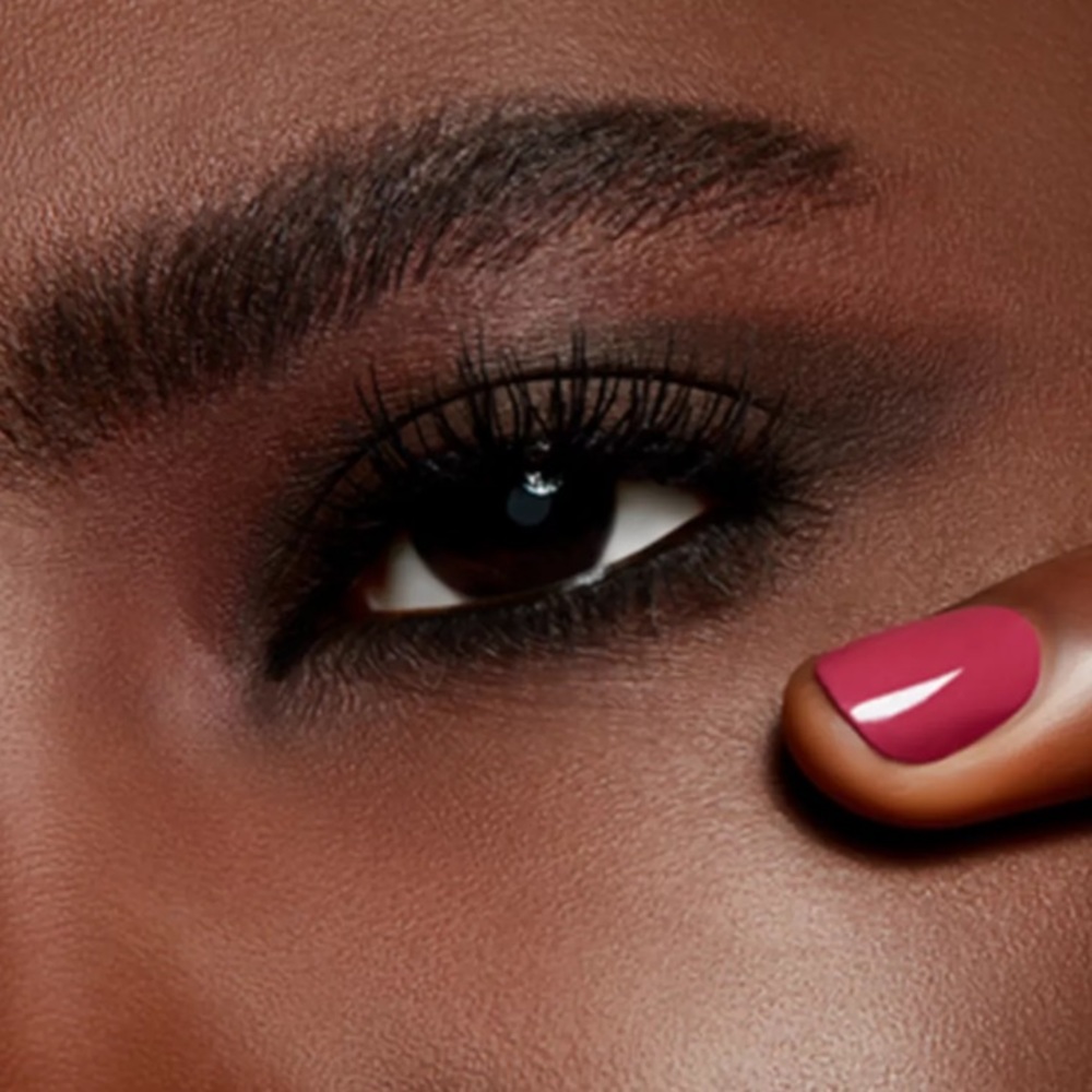 MAC Powder Kiss Soft Matte Eyeshadow Give a Glam - Picture 2 of 16